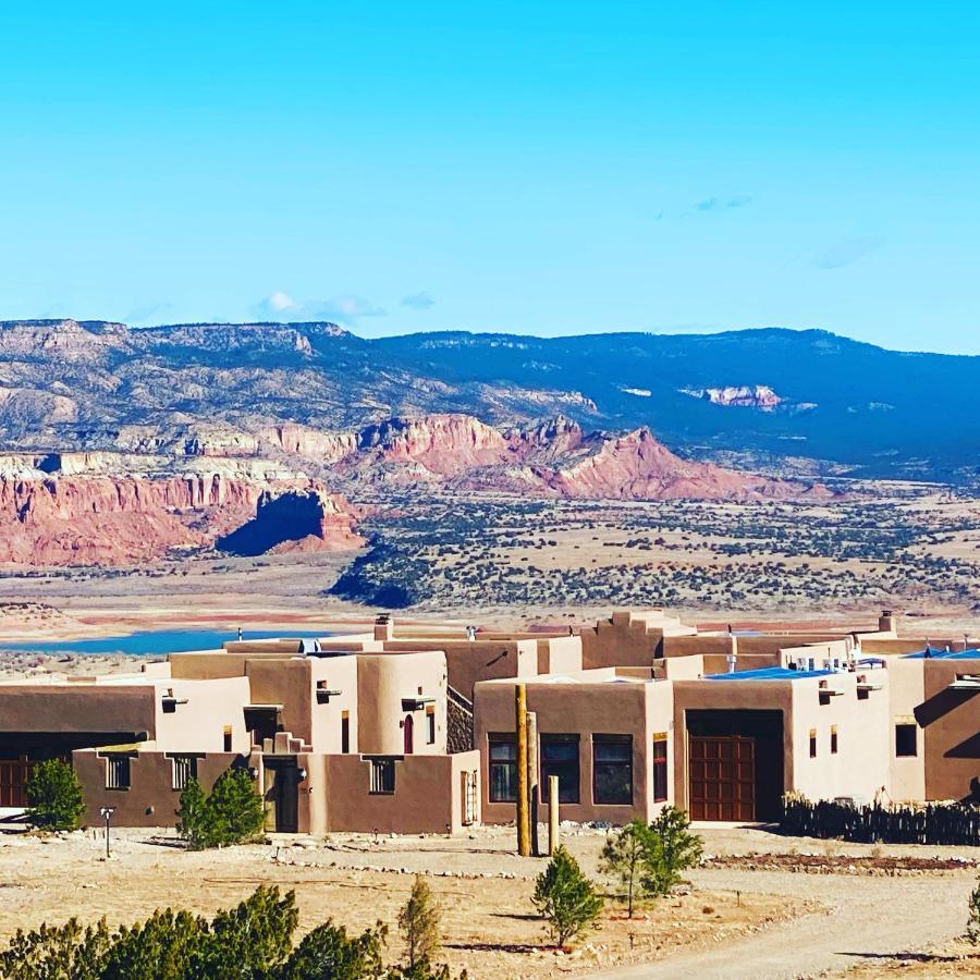 The Grand Hacienda Inn With Breakfast Abiquiu Bagian luar foto